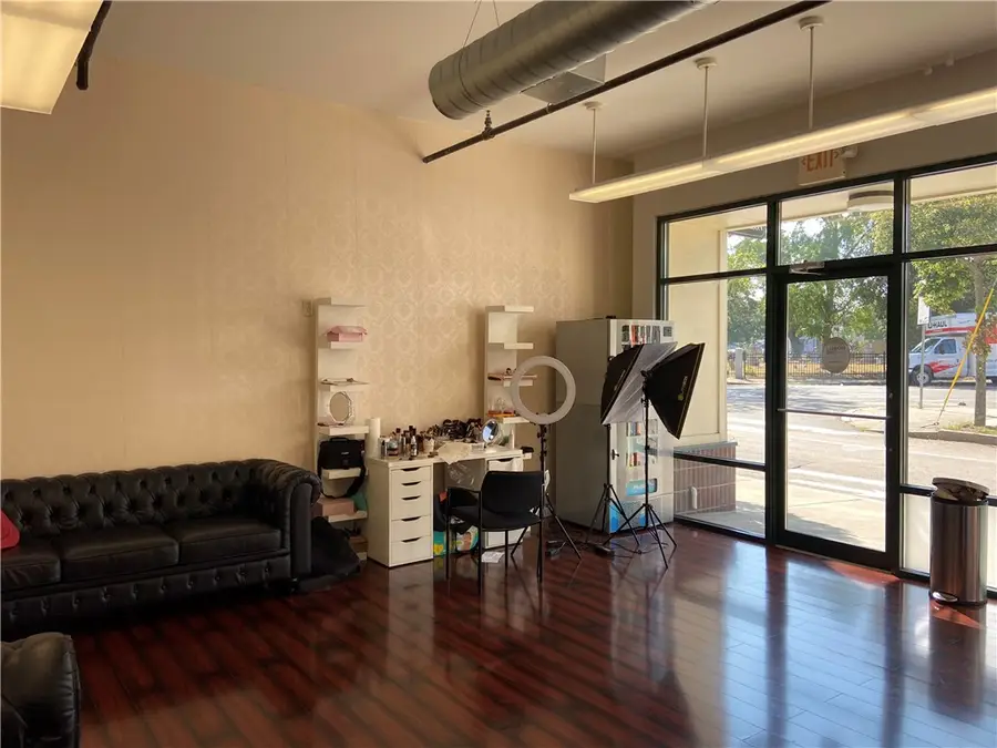 512 Pine Street #C3, Providence, RI 02907 - #2