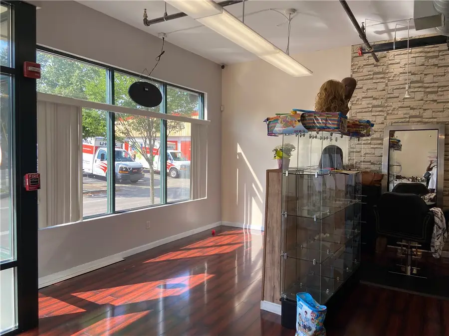 512 Pine Street #C3, Providence, RI 02907 - #3