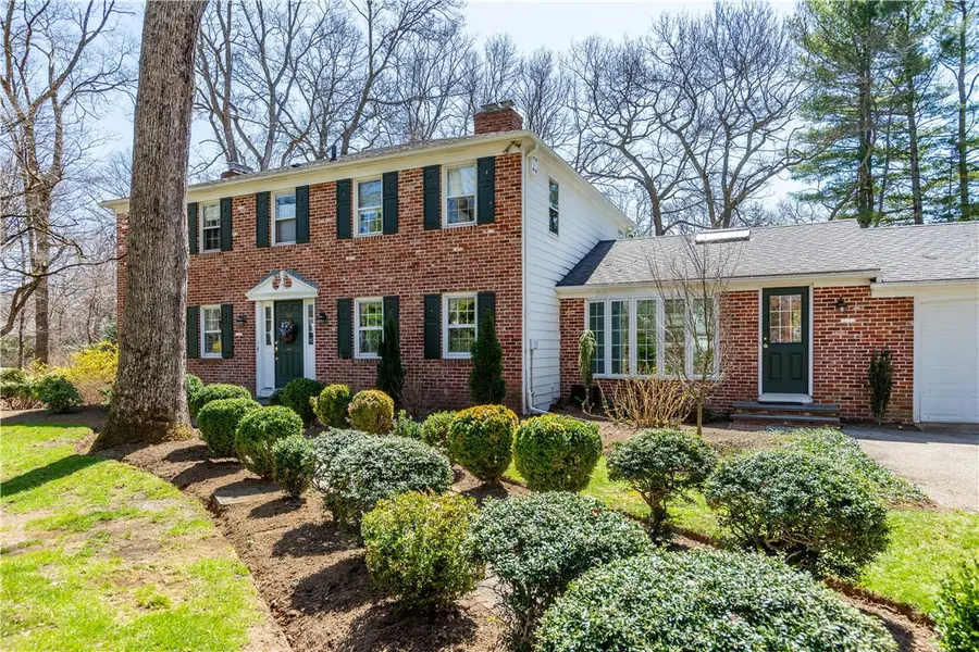 136 Laurel Hill Road, East Greenwich, RI 02818 - #2