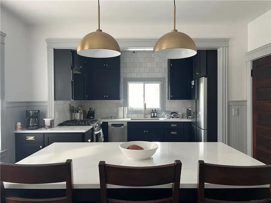 25 View Street, Providence, RI 02908 - #3