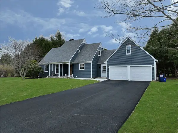 17 Keith Drive, Hopkinton, RI 02832