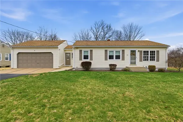 31 Flora Avenue, Woonsocket, RI 02895