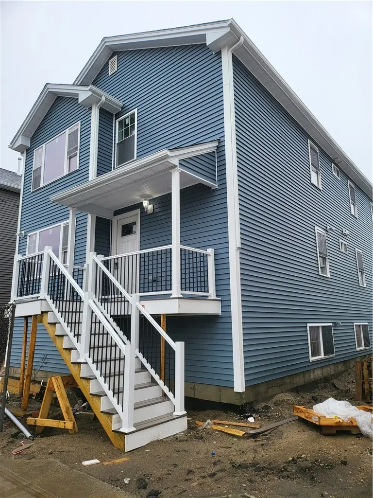 729 Potters Avenue, Providence, RI 02907 - #2