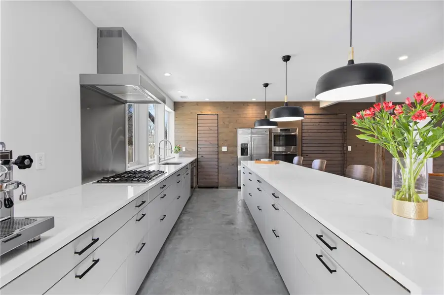 34 Boyce Avenue, Barrington, RI 02806 - #3