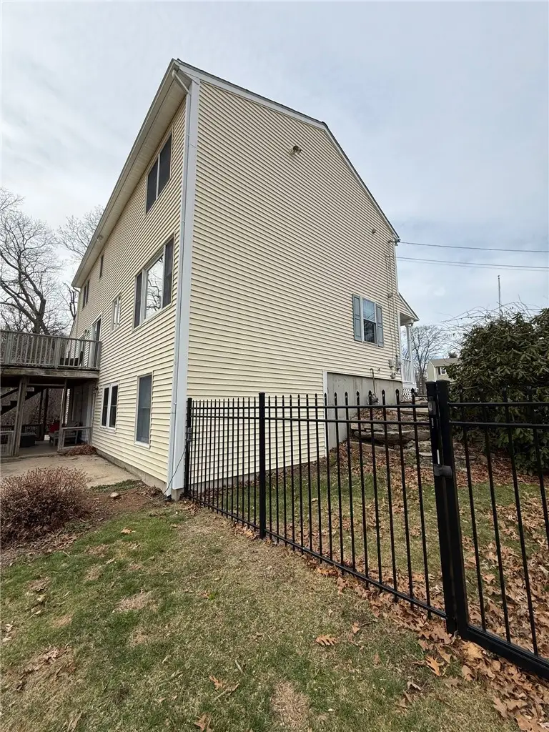 2 Maria Circle, Johnston, RI 02919 - #3