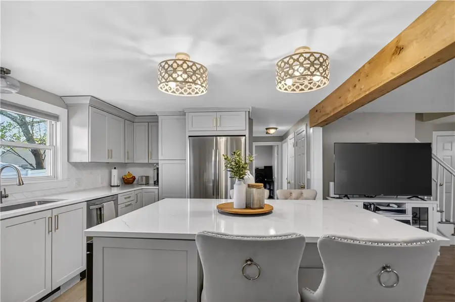 80 Glendale Avenue, Warwick, RI 02889 - #3