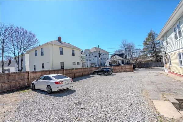 231 River Street, Providence, RI 02908