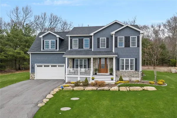 10 Jessica Lee Court, Coventry, RI 02816