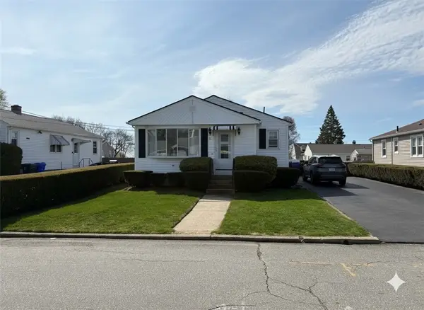 11 Coes Street, North Providence, RI 02904