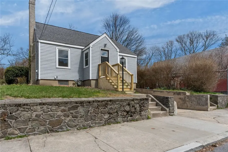 2 Sprague Avenue, Riverside, RI 02915 - #2