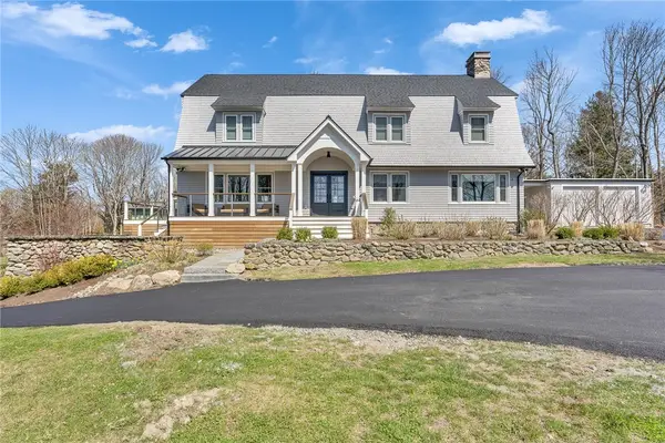 4 Monkey Wrench Lane, Bristol, RI 02809