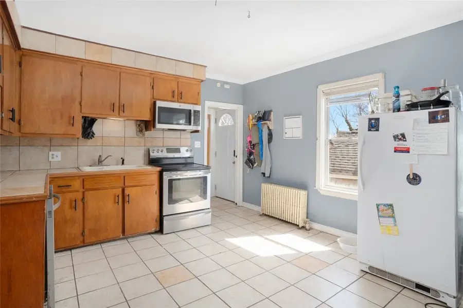 70 Highland Street, West Warwick, RI 02893 - #2