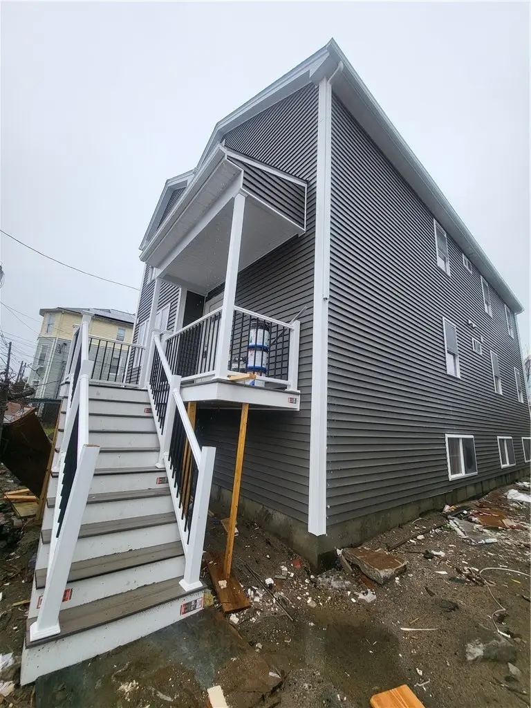 731 Potters Avenue, Providence, RI 02907 - #3