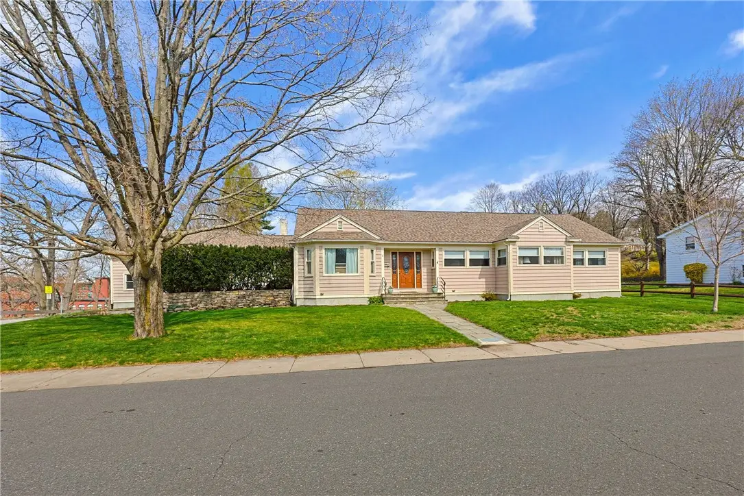 11 Katherine Road, Woonsocket, RI 02895 - #1