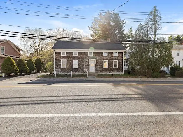 1692 Main Street, West Warwick, RI 02893 - #2