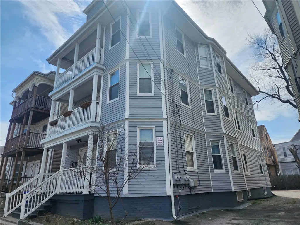 7 Mount Vernon Street, Providence, RI 02907 - #1