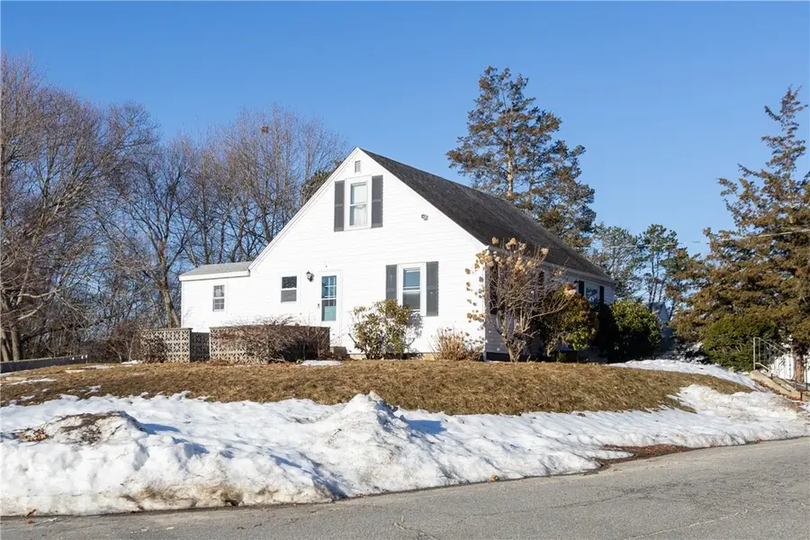35 Clemente Drive, East Greenwich, RI 02818 - #2