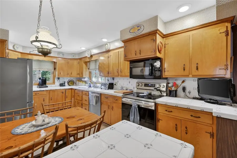 2338 Cranston Street, Cranston, RI 02920 - #3