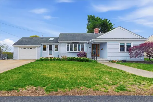 37 Carlson Circle, West Warwick, RI 02893