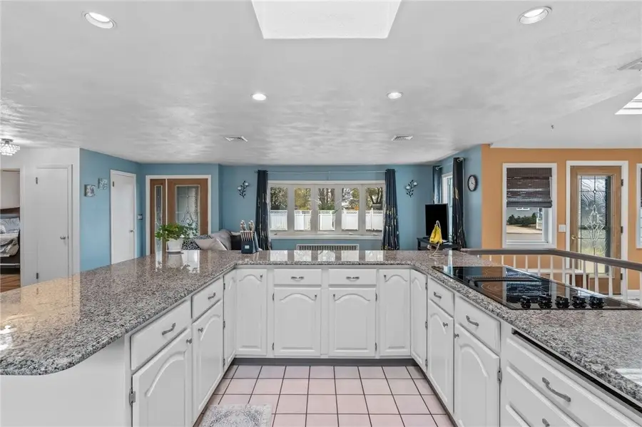 37 Carlson Circle, West Warwick, RI 02893 - #2