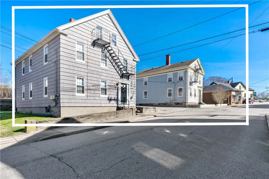134 Duke Street, East Greenwich, RI 02818 - #3