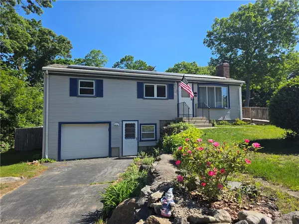 1 Hopkins Court, Coventry, RI 02816