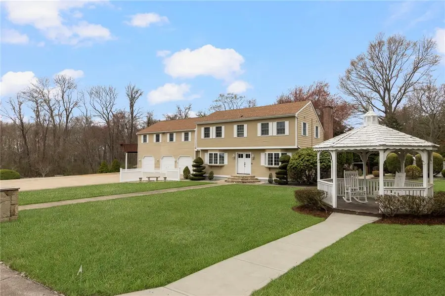 99 Blackstone Avenue, Warwick, RI 02889 - #2