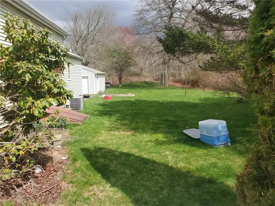 10 Young Avenue, Warwick, RI 02889 - #3