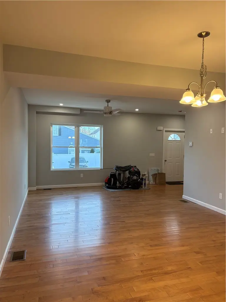 184 Avenue C #M3, Woonsocket, RI 02895 - #3