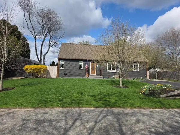 3 Cards Farm Drive, Richmond, RI 02898