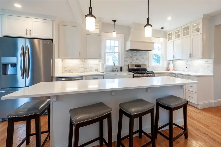 17 Sayles Avenue, Lincoln, RI 02865 - #3