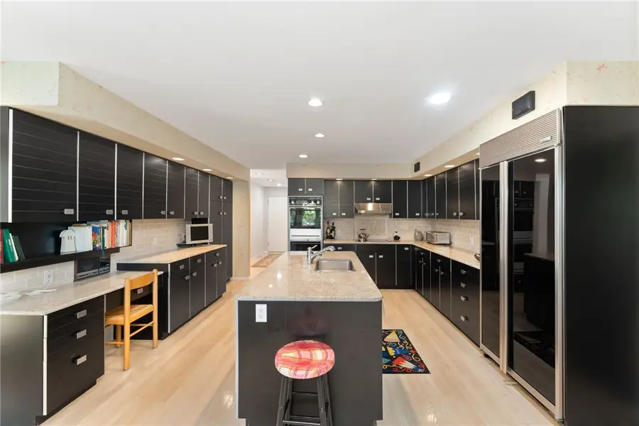 125 Woodruff Avenue, Narragansett, RI 02882 - #3