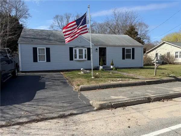 247 School Street, North Kingstown, RI 02852