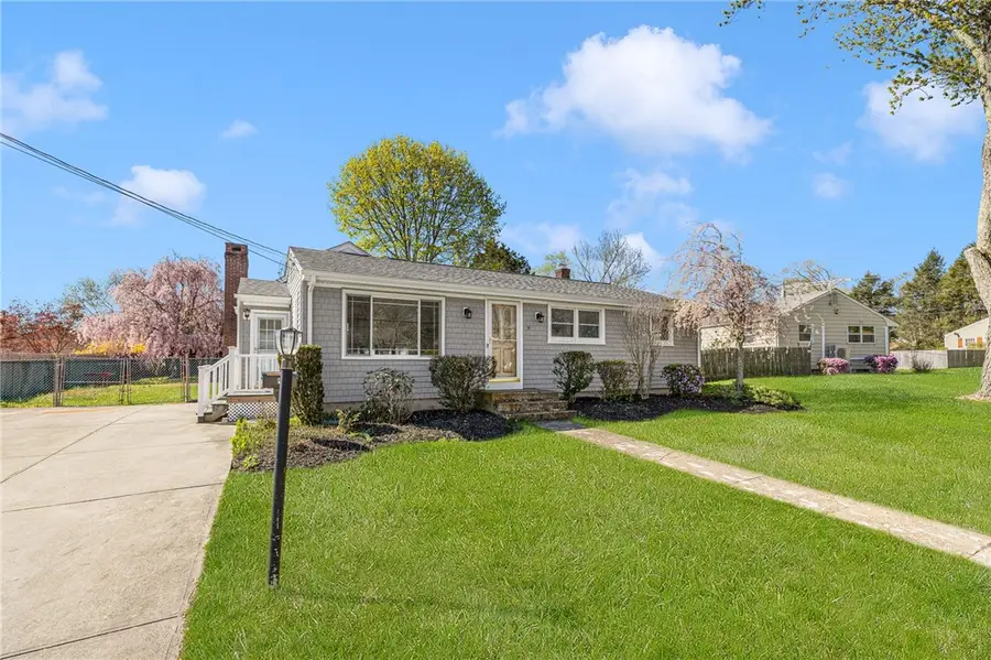 9 Long Pond Road, Coventry, RI 02816 - #3