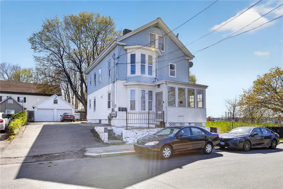 9 Cobb Street, East Providence, RI 02914 - #3