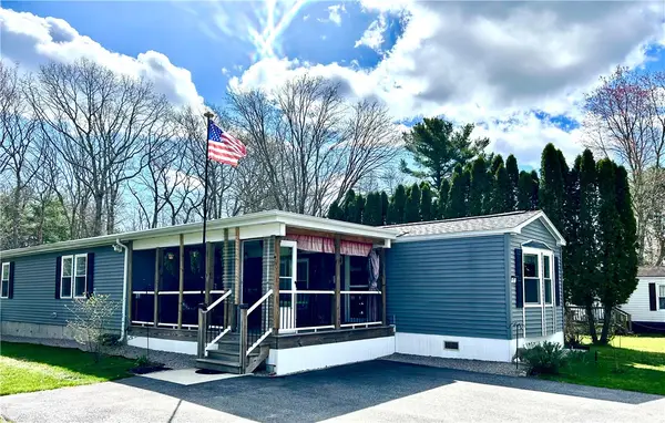 464 Gardiner Road, Richmond, RI 02892
