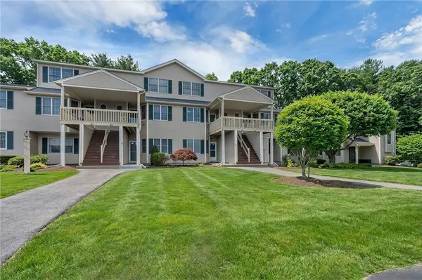 87 Scenic Drive, West Warwick, RI 02893