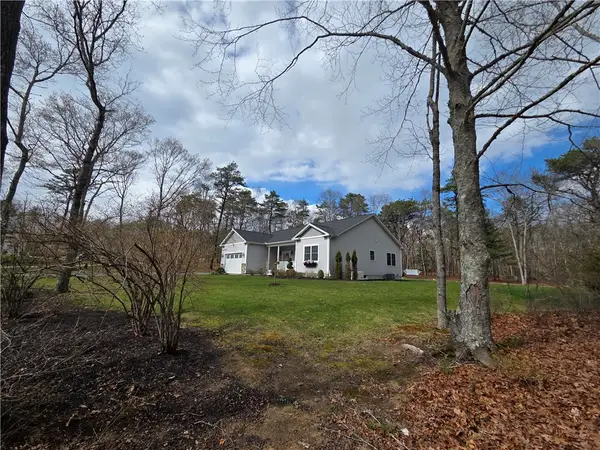 40 Stag Circle, Charlestown, RI 02813