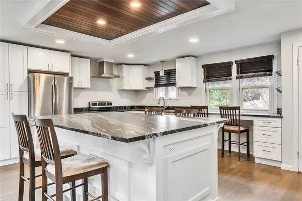 16 Harrison Avenue, South Kingstown, RI 02879