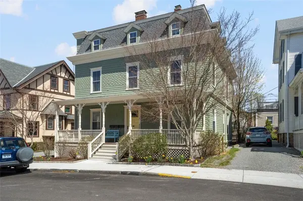 8 Everett Street #2, Newport, RI 02840