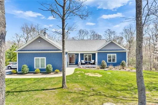 41 Shortie Way, South Kingstown, RI 02879