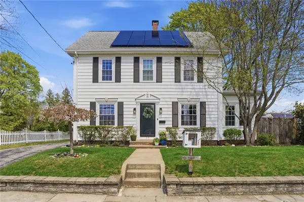 17 Mason Avenue, Cranston, RI 02910