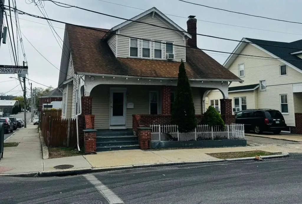 2 Parkview Avenue, Providence, RI 02905 - #1