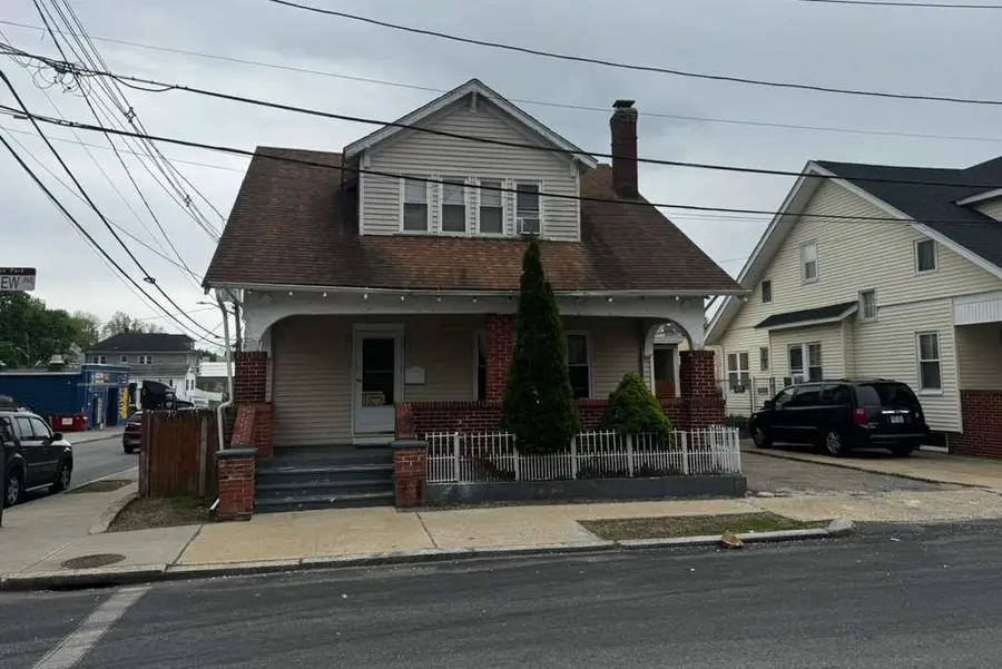 2 Parkview Avenue, Providence, RI 02905 - #3