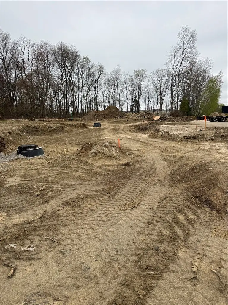 10 College Hill Road, Warwick, RI 02886 - #2