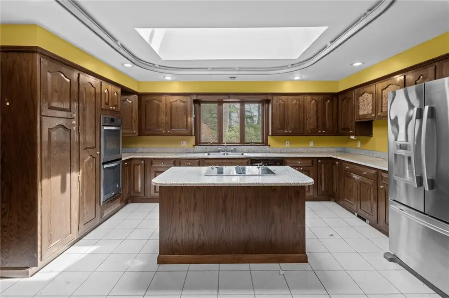 300 Twin River Road, Lincoln, RI 02865 - #2