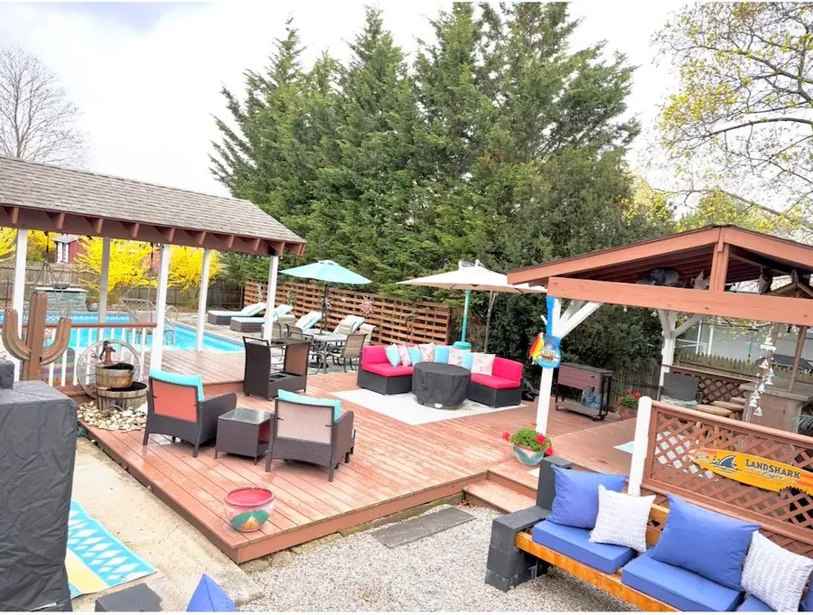 149 Rowe Avenue, Pawtucket, RI 02861 - #2