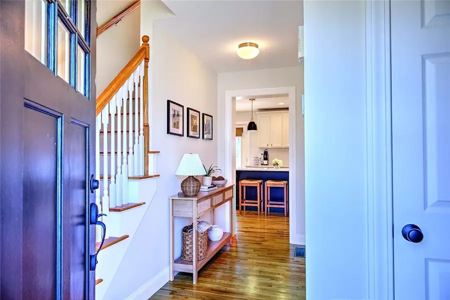 7 Court Avenue, Barrington, RI 02806 - #2