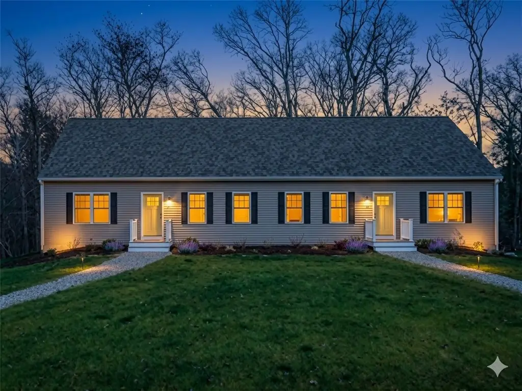 35 Glendale Avenue, Tiverton, RI 02878 - #1