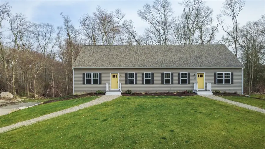 35 Glendale Avenue, Tiverton, RI 02878 - #2